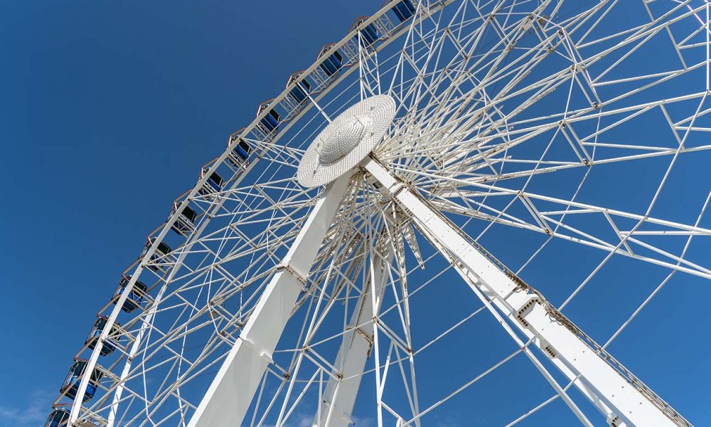 Riesenrad auf Volksfest